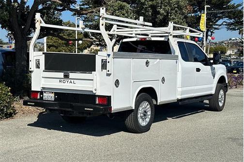 2022 Ford F-250 XL