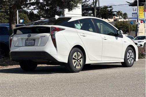 2018 Toyota Prius Three