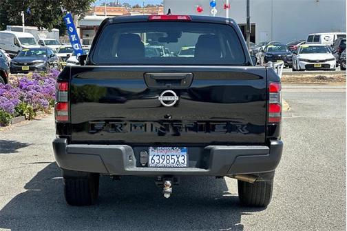 2024 Nissan Frontier S