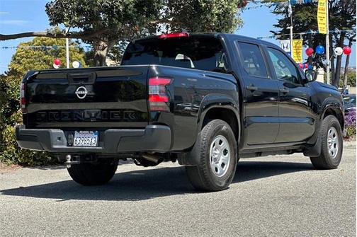 2024 Nissan Frontier S