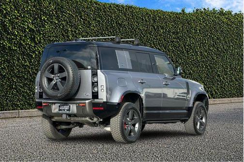Eiger Gray Metallic 2020 Land Rover Defender 110 X