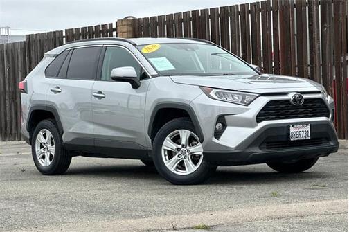 2020 Toyota RAV4 XLE