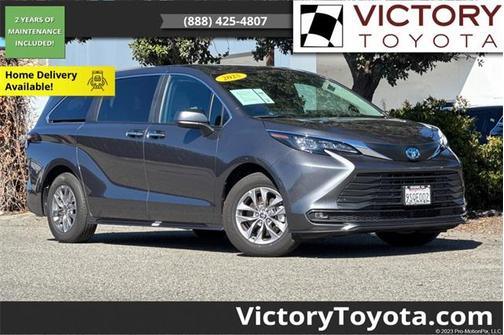 2025 Toyota Sienna XLE