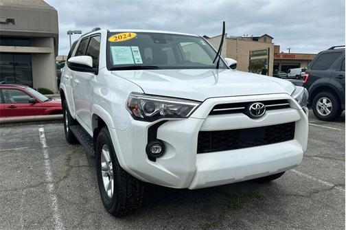 2024 Toyota 4Runner SR5