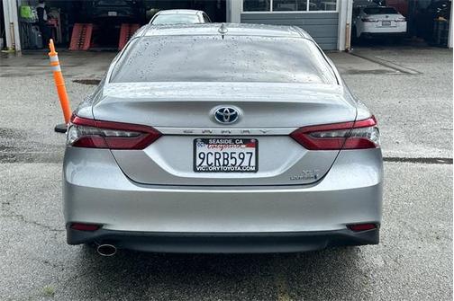 2023 Toyota Camry Hybrid XLE