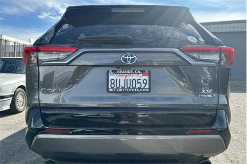 2021 Toyota RAV4 Hybrid SE