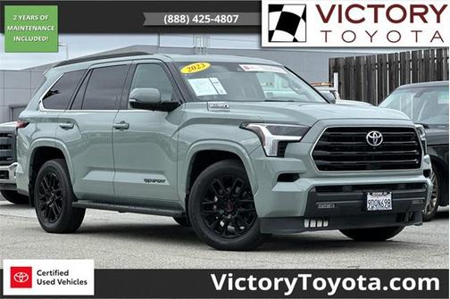 2023 Toyota Sequoia SR5