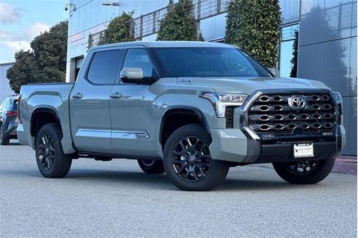 2026 Toyota Tundra Hybrid Platinum