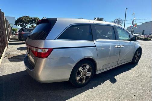 2012 Honda Odyssey Touring Elite