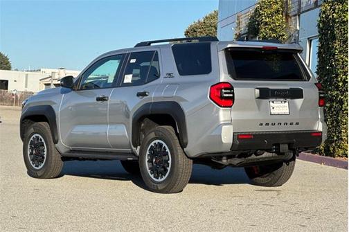 2025 Toyota 4Runner TRD Off Road