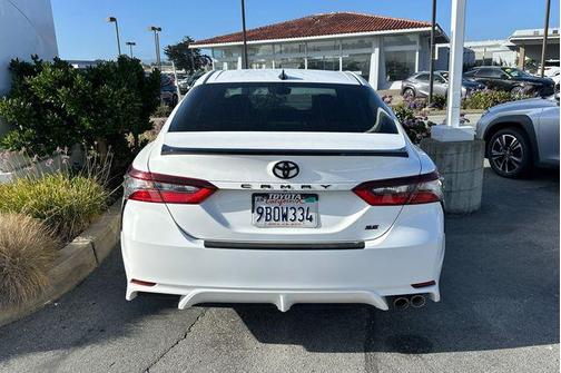 White 2022 Toyota Camry SE