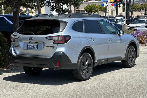 2022 Subaru Outback Onyx Edition XT