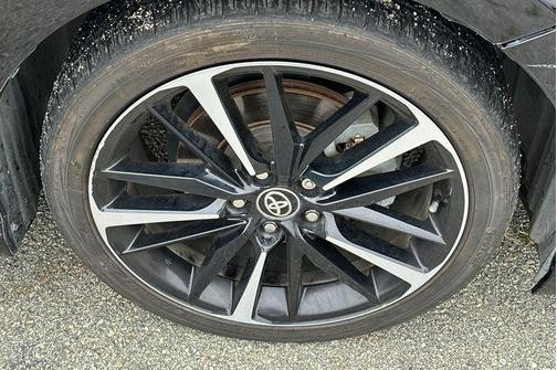 Midnight Black Metallic 2020 Toyota Camry XSE