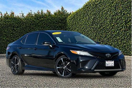 Midnight Black Metallic 2020 Toyota Camry XSE