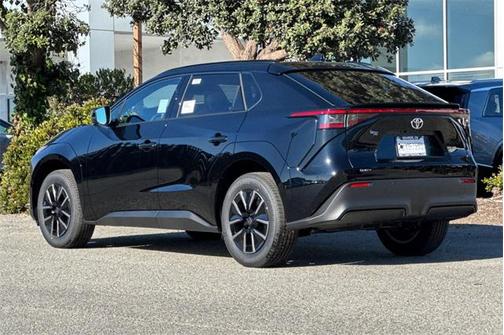 2026 Toyota bZ XLE Plus