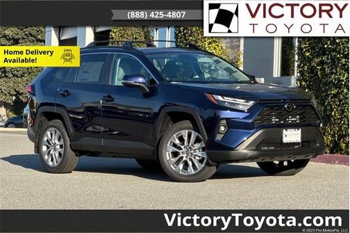 2025 Toyota RAV4 XLE Premium