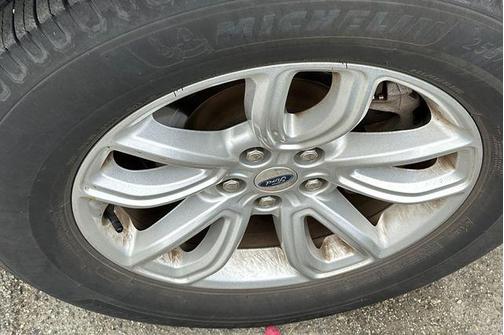Agate Black Metallic 2020 Ford Explorer Base