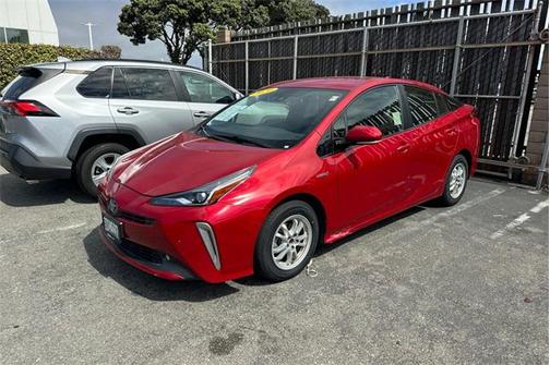 2020 Toyota Prius XLE