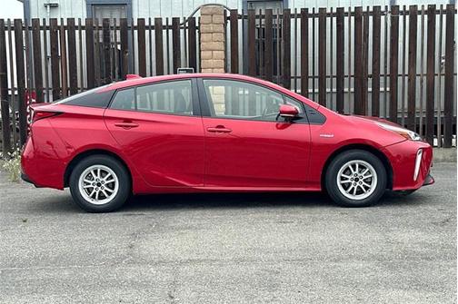 2020 Toyota Prius XLE