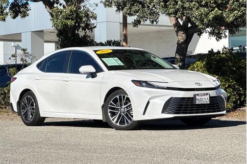 2025 Toyota Camry XLE
