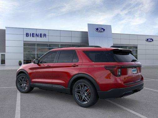2025 Ford Explorer ST-Line