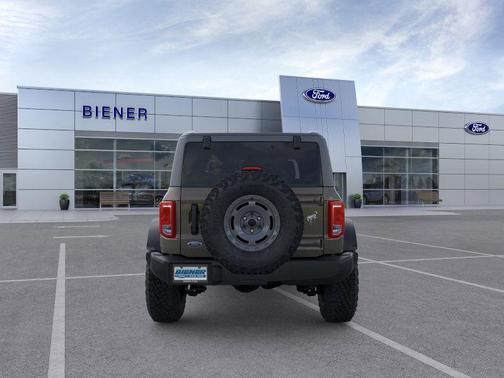 2025 Ford Bronco Base