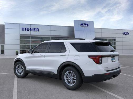 Space White Metallic 2026 Ford Explorer Active