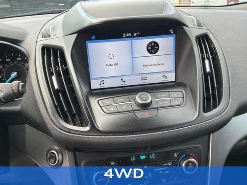 OXFORD WHITE 2019 Ford Escape SE