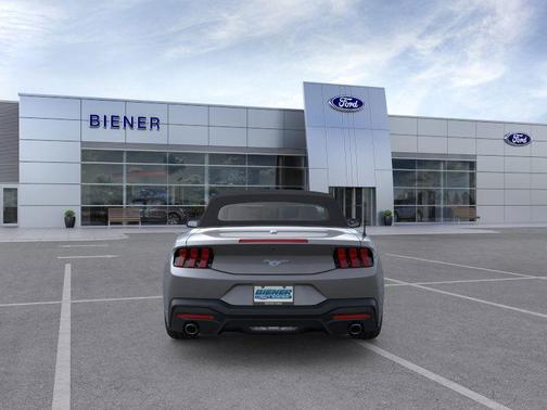 2025 Ford Mustang EcoBoost