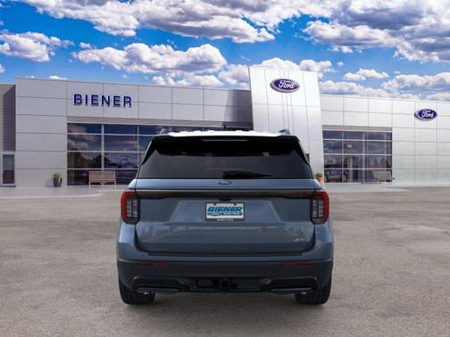 Vapor Blue Metallic 2026 Ford Explorer ST-Line
