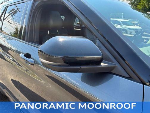 MAGNETIC METALLIC 2020 Ford Explorer ST