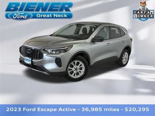 ICONIC SILVER METALLIC 2023 Ford Escape Active