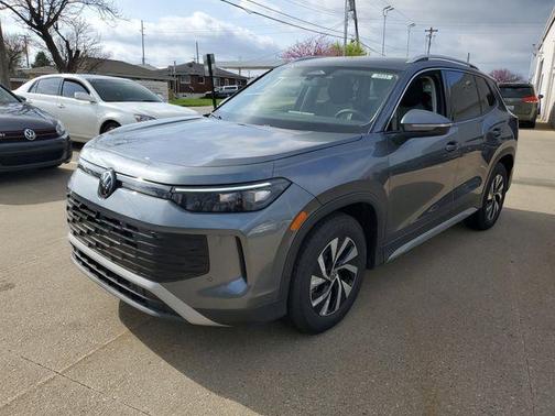 Platinum Gray Metallic 2026 Volkswagen Tiguan 2.0T S