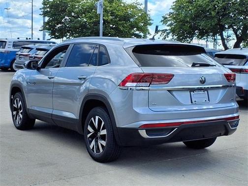 2022 Volkswagen Atlas Cross Sport 2.0T SE