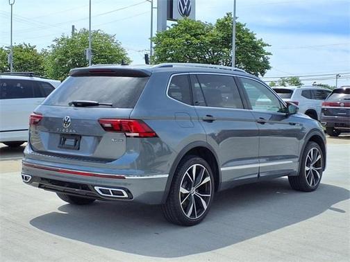 2023 Volkswagen Tiguan 2.0T SEL R-Line