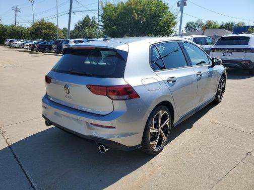 Alpine Silver Metallic 2026 Volkswagen Golf GTI 2.0T SE