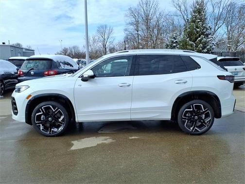 2026 Volkswagen Tiguan 2.0T SEL R-Line