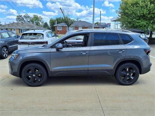 2025 Volkswagen Taos 1.5T SEL