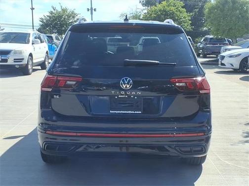 2023 Volkswagen Tiguan 2.0T SE R-Line Black