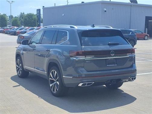 2025 Volkswagen Atlas 2.0T SEL Premium R-Line