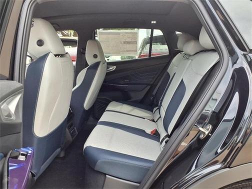 2025 Volkswagen ID.4 Pro S Plus