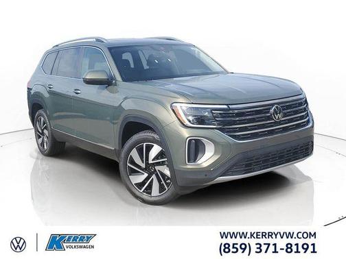 Avocado Green Pearl 2026 Volkswagen Atlas 2.0T SEL