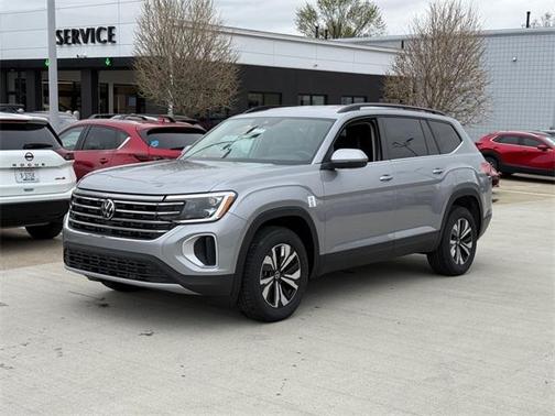 2025 Volkswagen Atlas 2.0T SE