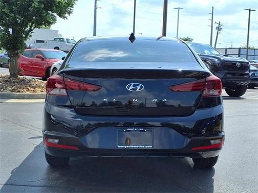 2019 Hyundai ELANTRA Value Edition