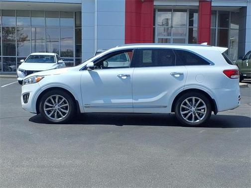 2016 Kia Sorento SX