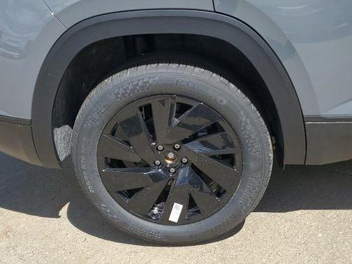 Pure Gray 2026 Volkswagen Atlas Cross Sport 2.0T SE W/TECHNOLOGY