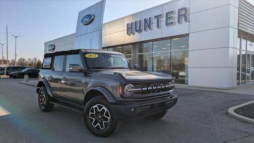 2022 Ford Bronco Outer Banks