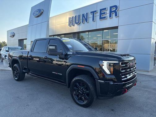 2025 GMC Sierra 2500 AT4