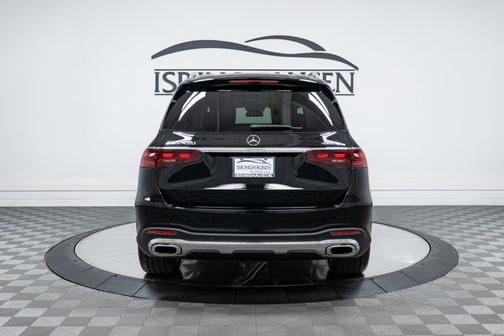 2026 Mercedes-Benz GLS 450 GLS 450