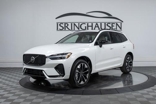 2026 Volvo XC60 Plus